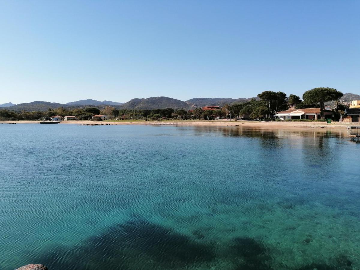Aria Di Vacanza - Molara Loiri Porto San Paolo Kültér fotó